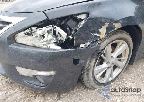 2015 Nissan Altima 2.5 Sv from USA, damaged, VIN 1N4AL3AP8FC121588